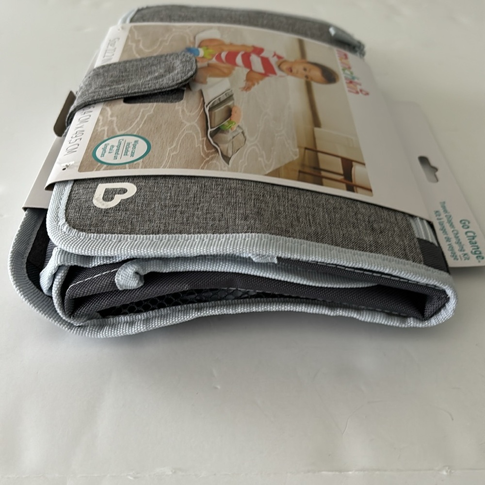 Munchkin Diaper Changing Kit - Picture 10 of 15